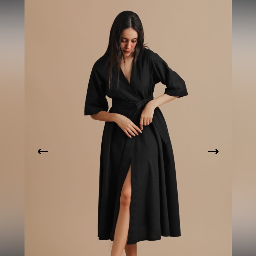 Turn Black Wrap Dress size XL-XXL